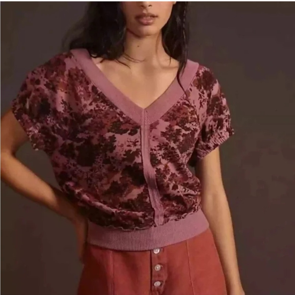 Pilcro mauve floral short sleeve sweatshirt